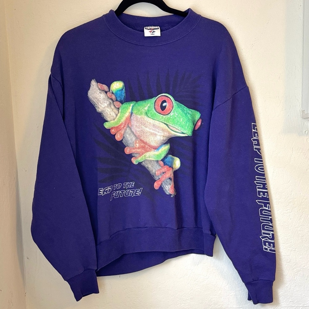 Vintage Y2K Girl Scouts Purple Frog Leap to the Future Graphic Sweatshirt